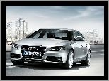 Reflektory, Audi A4 B8, Quattro